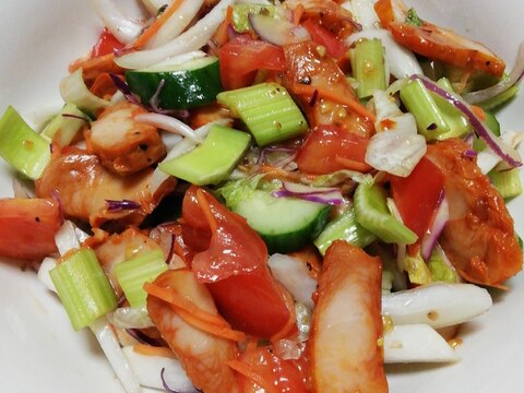 笹身の燻製と野菜のまろやか和風サラダ